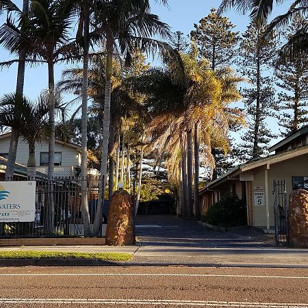 El Lago Tourist Park Entrance Exterior foto